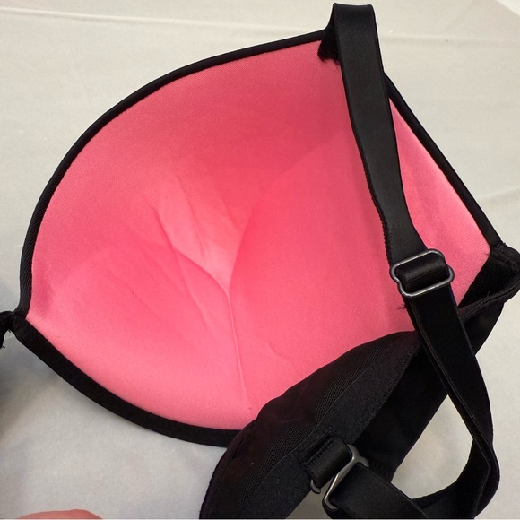 Victoria's Secret Black wear everywhere super push up bra size 36DD - Picture 4 of 6